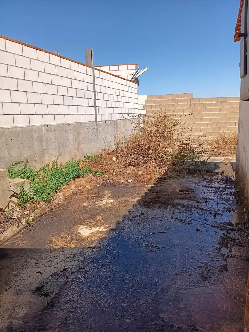 Casa o xalet en venda en Orellana de la Sierra amb Terrassa