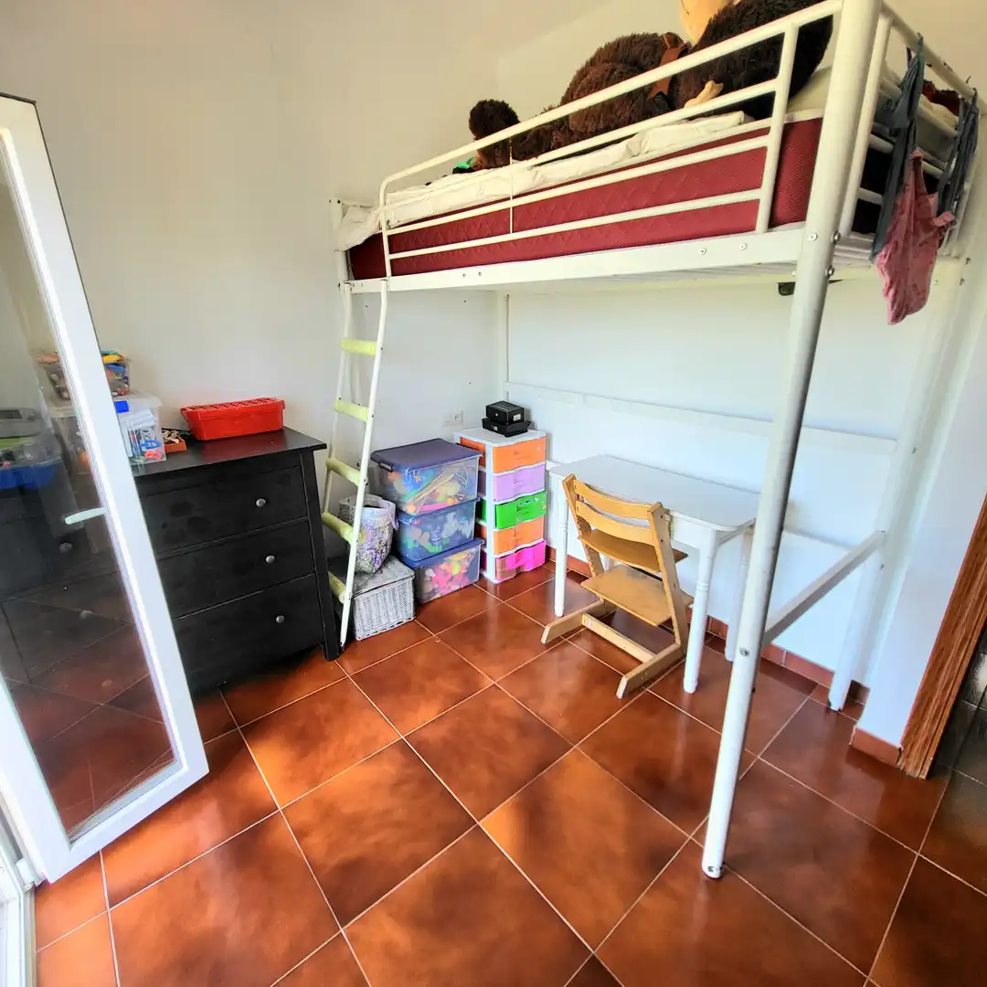 Dormitori de Casa adosada en venda en Manilva amb Terrassa i Moblat