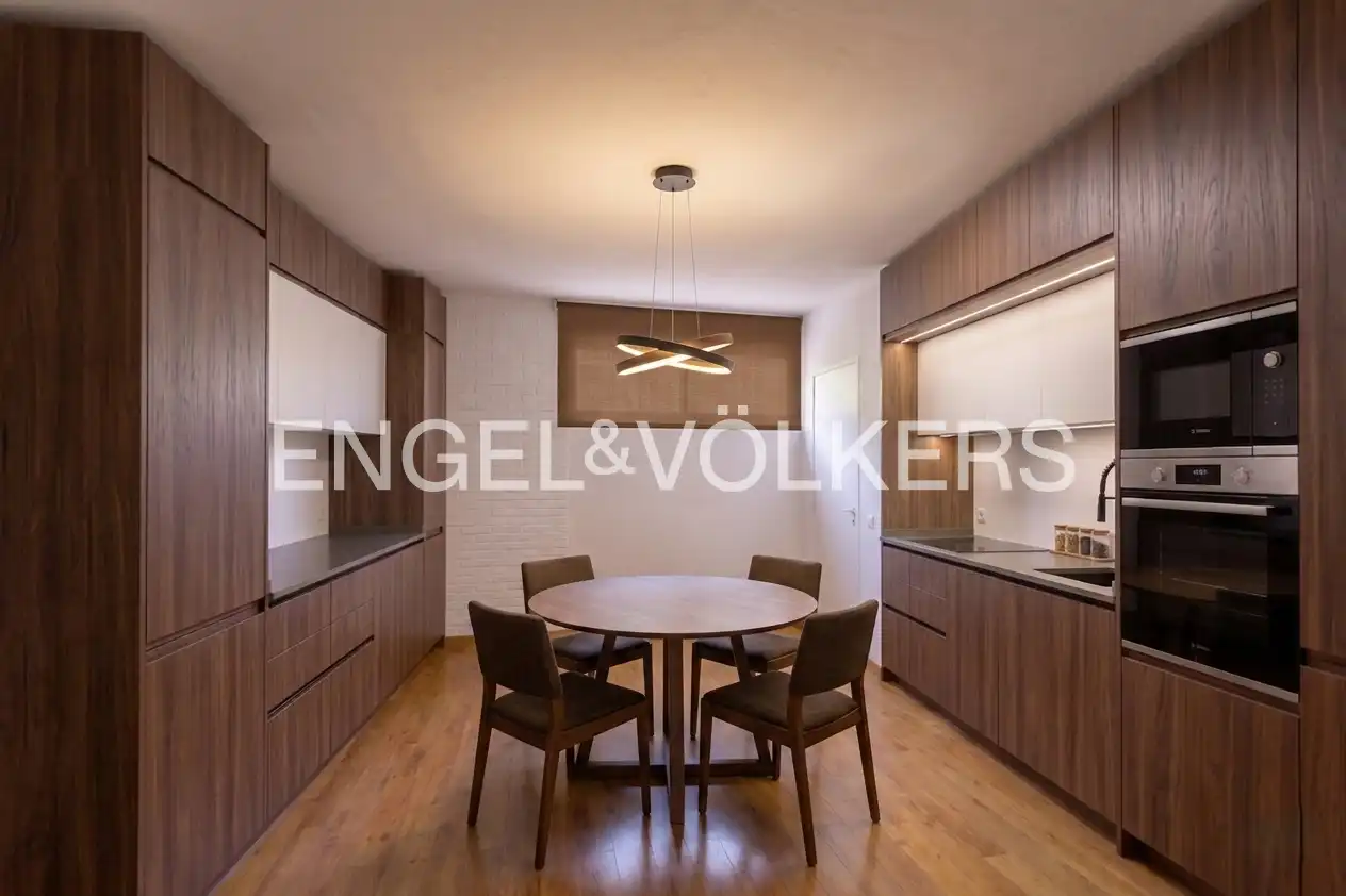 Comedor de Casa o chalet en venta en La Moraleja con Calefacción, Jardín privado y Parquet