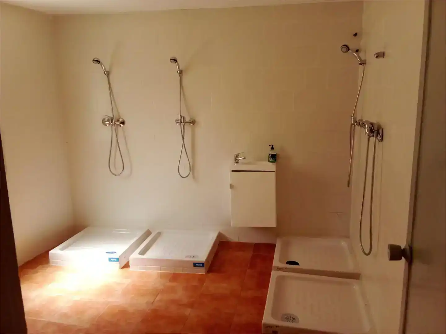 Badezimmer von Country house zum Verkauf in Zuñeda