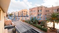 Vista exterior de Estudi en venda en  Madrid Capital amb Aire condicionat, Calefacció i Terrassa