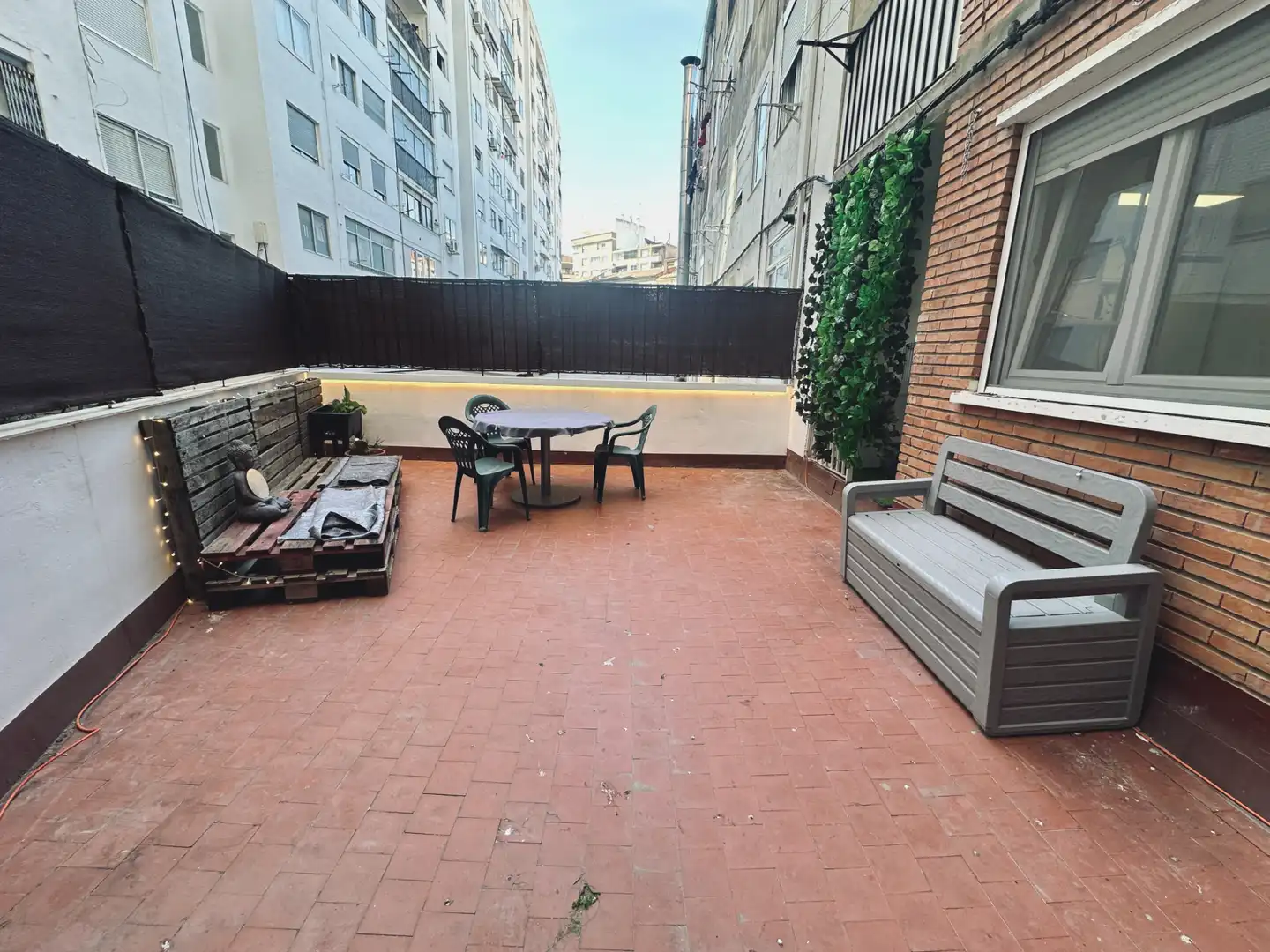 Terraza de Piso de alquiler en Zaragoza con Calefacción, Amueblado y Horno