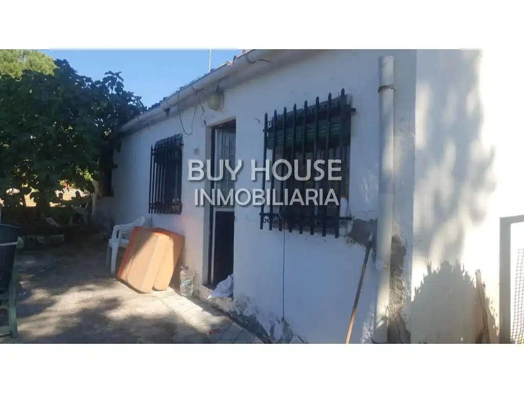 Vista exterior de Residencial en venta en Serranillos del Valle