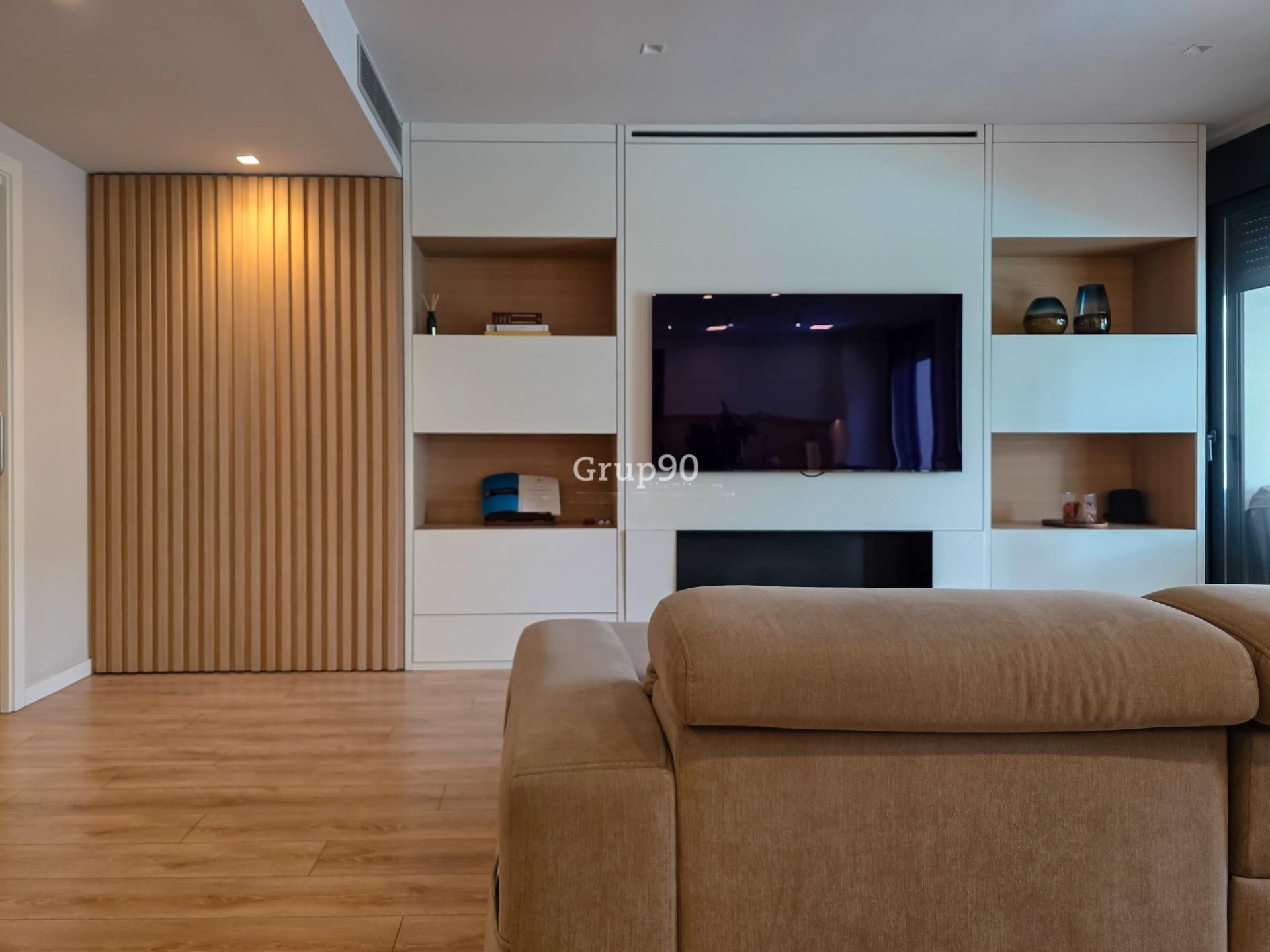 Sala d'estar de Dúplex en venda en  Lleida Capital amb Aire condicionat, Calefacció i Jardí privat