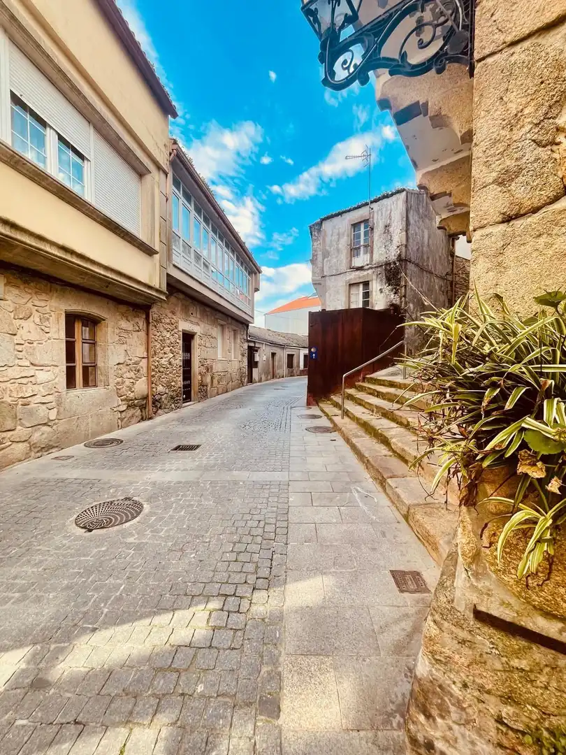 Vista exterior de Finca rústica en venda en Fisterra amb Jardí privat