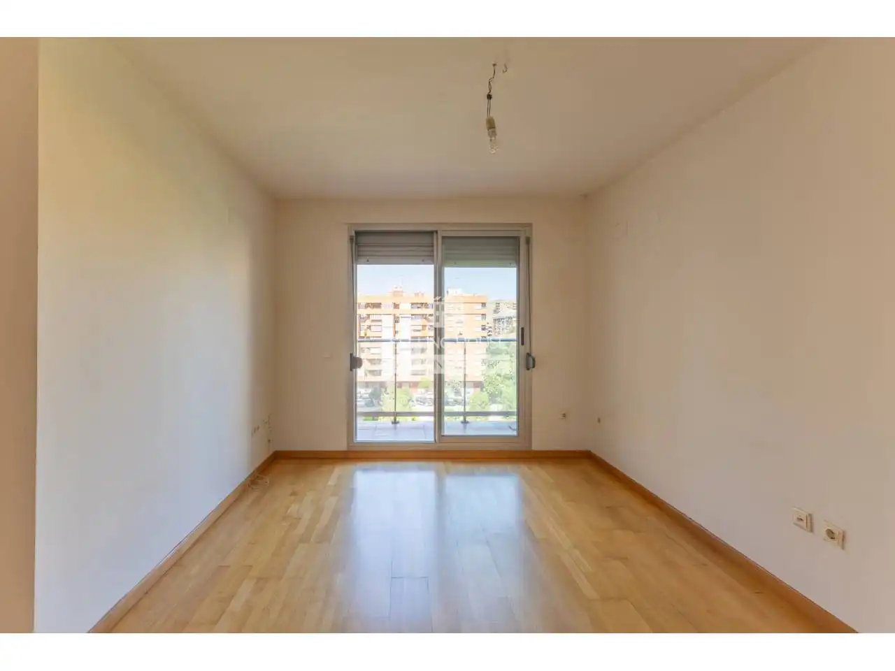Schlafzimmer von Wohnung zum Verkauf in Valencia mit Klimaanlage, Heizung und Parkett