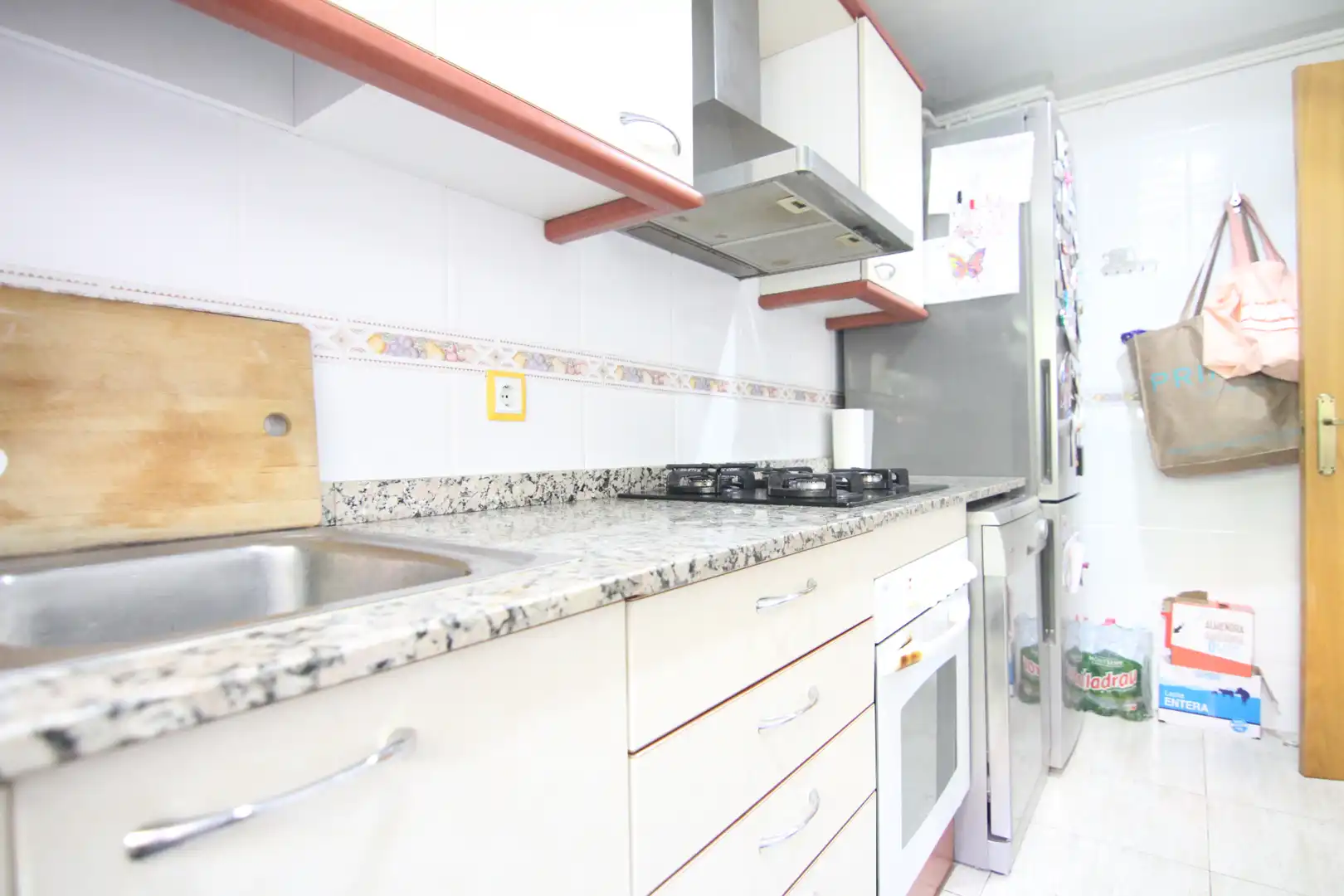 Küche von Wohnung zum Verkauf in Olesa de Montserrat mit Klimaanlage, Heizung und Ofen