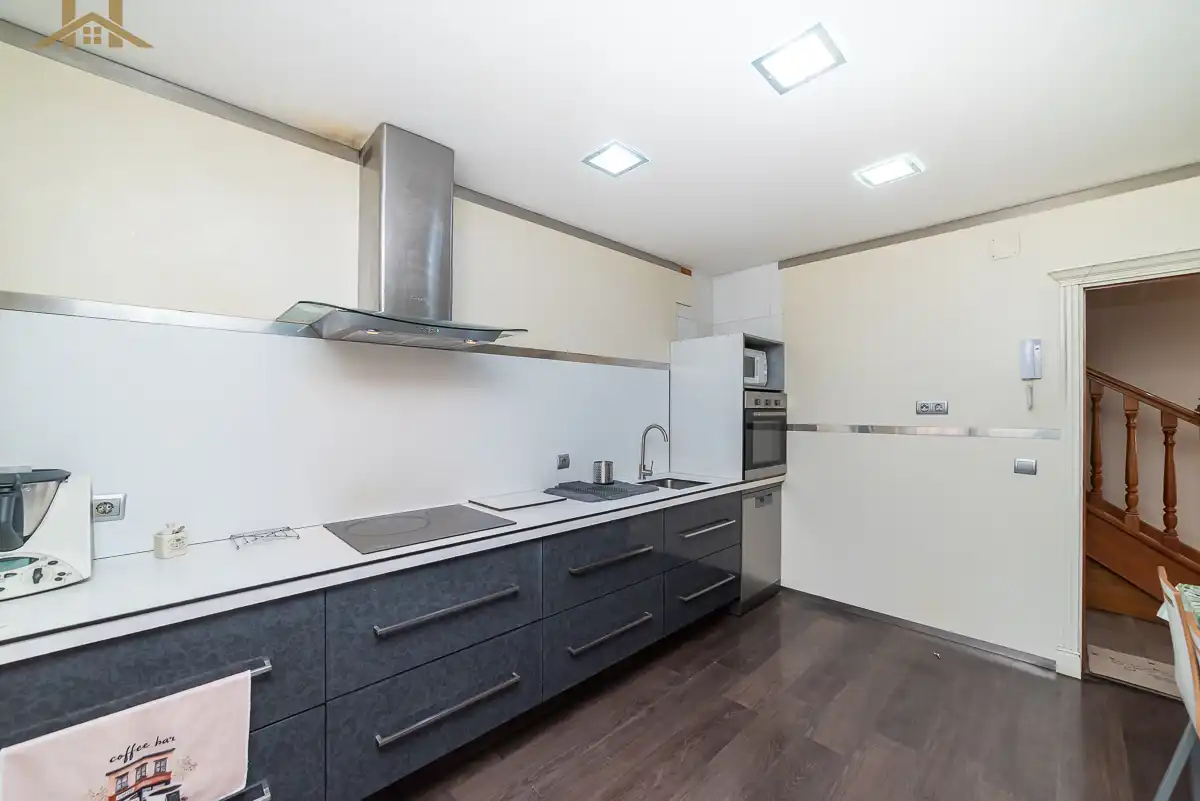 Cocina de Casa adosada en venta en Brunete con Jardín privado y Piscina