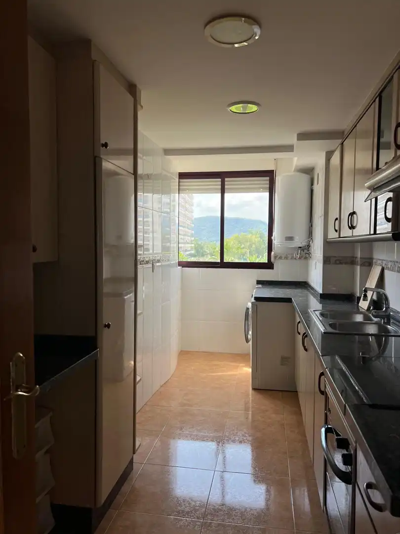 Apartamento con terraza en alquiler en Calle de La Rioja, imagen 19