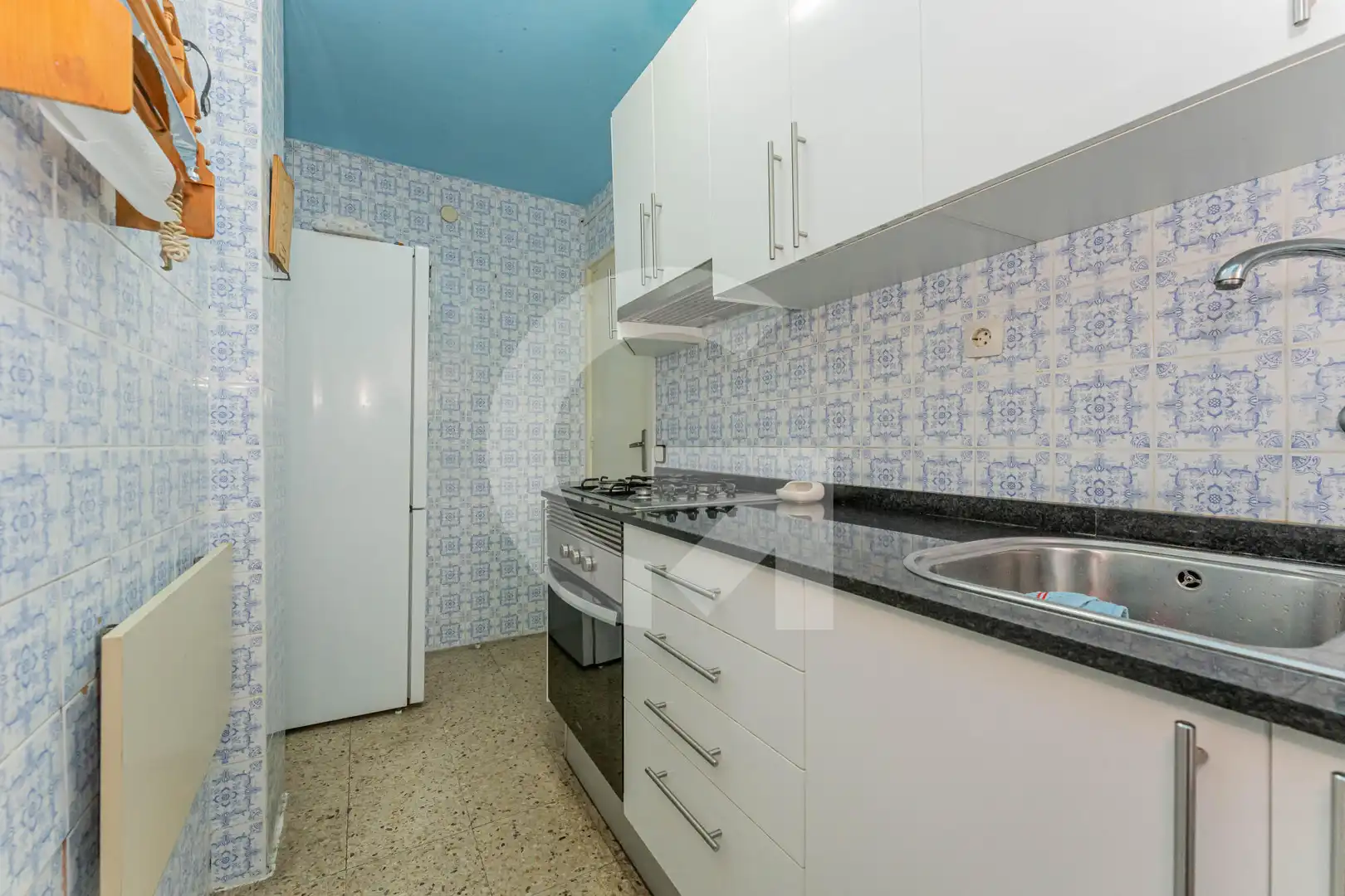 Flat for sale in CL EMPORDA, La Gavarra