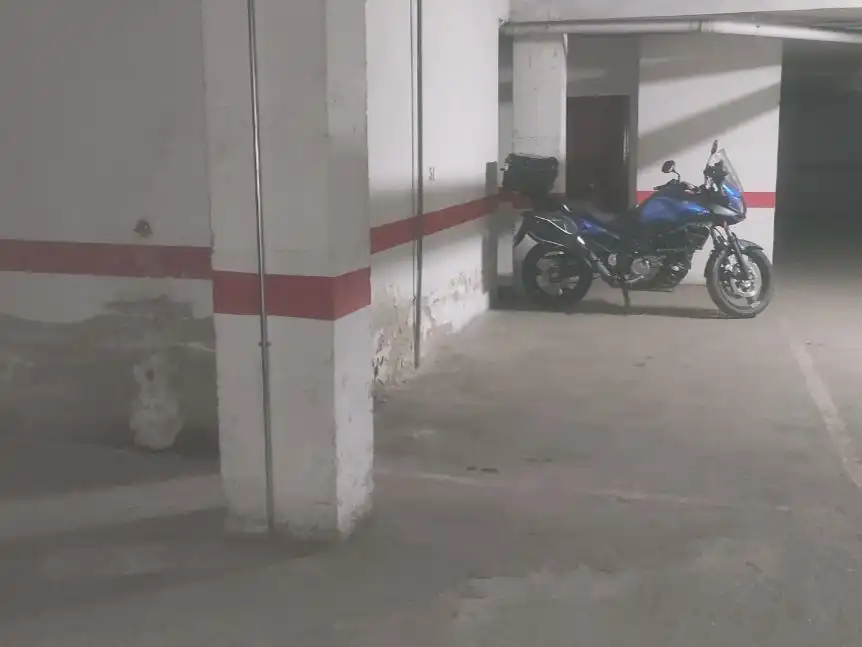 Parking of Garage for rent in Badajoz