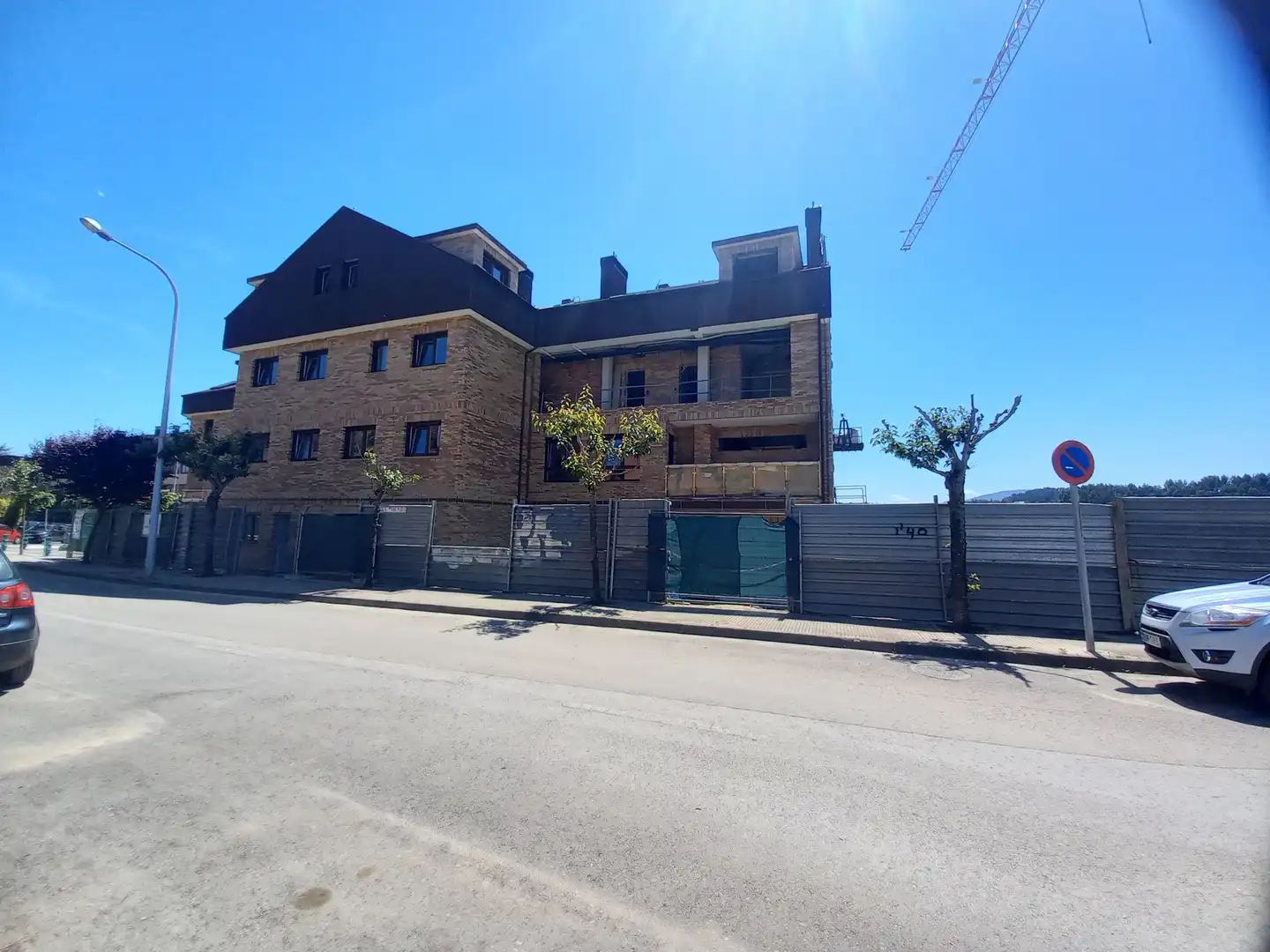 Vista exterior de Pis en venda en Castrillón amb Calefacció, Terrassa i Traster