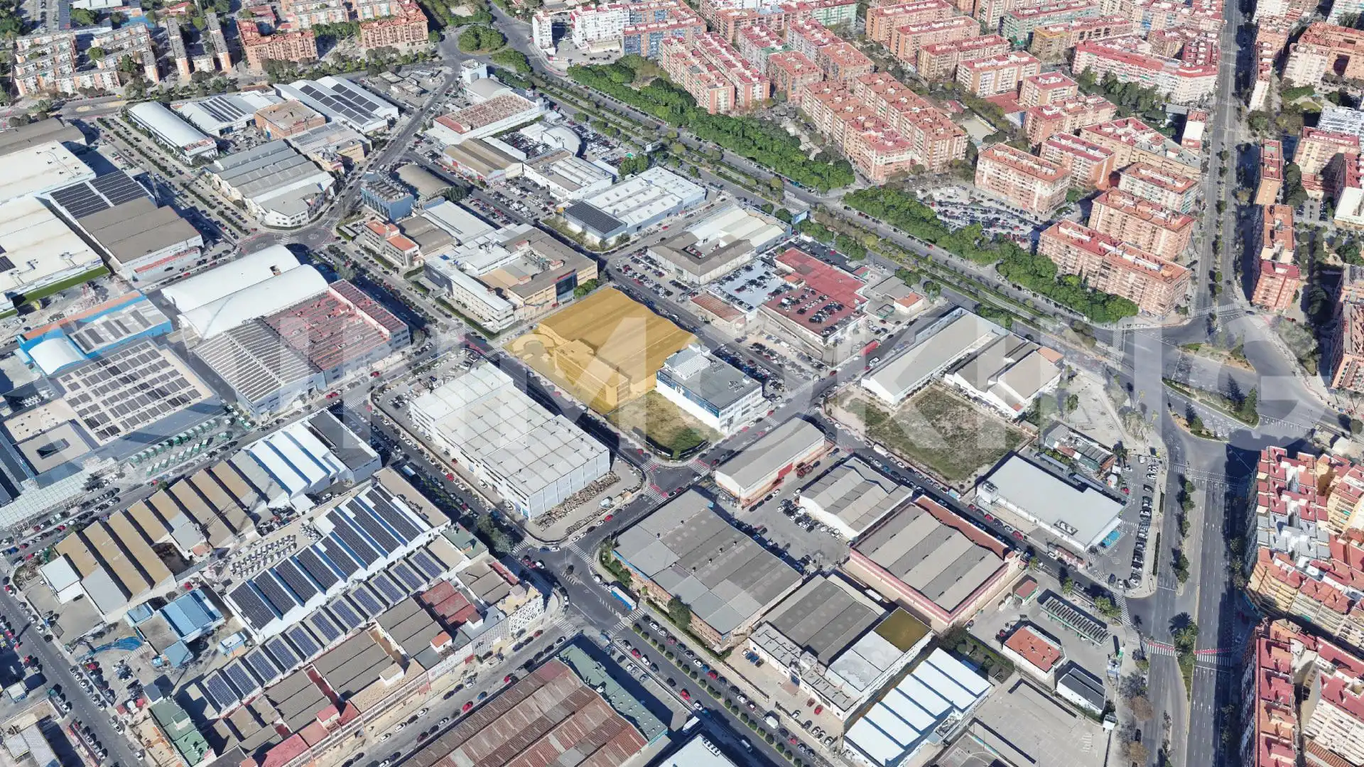 Außenansicht von Fabrikhallen zur Miete in Valencia mit Heizung