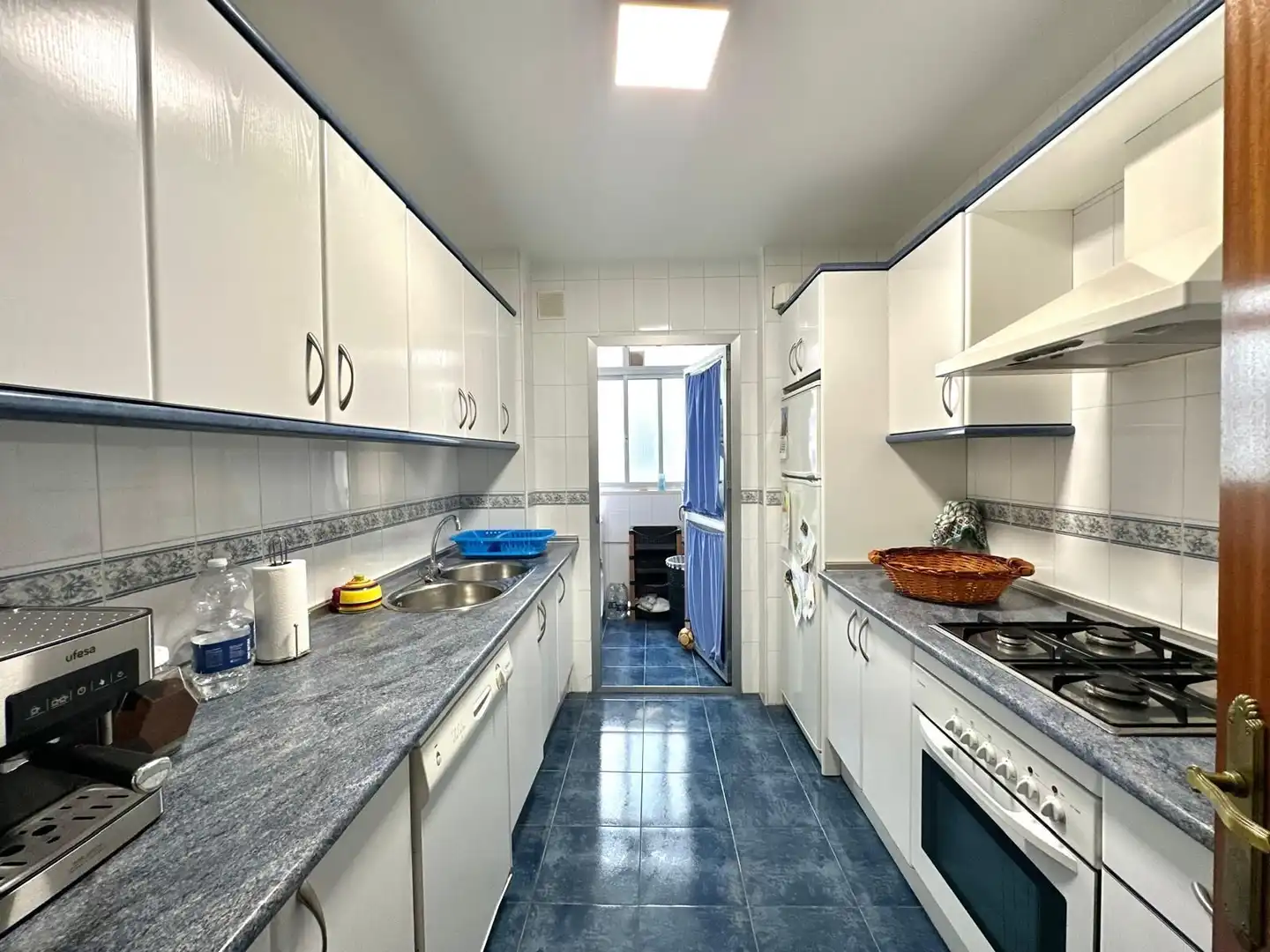 Kitchen of Flat for sale in Vélez-Málaga  with Air Conditioner, Heating and Terrace