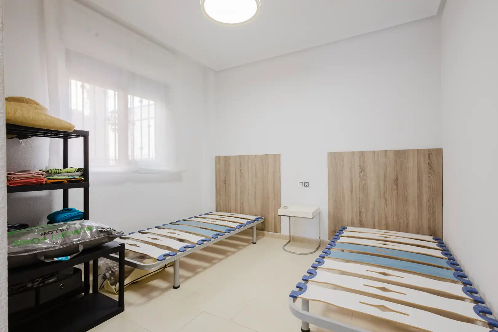 Dormitori de Casa o xalet en venda en Torrevieja amb Aire condicionat, Jardí privat i Terrassa