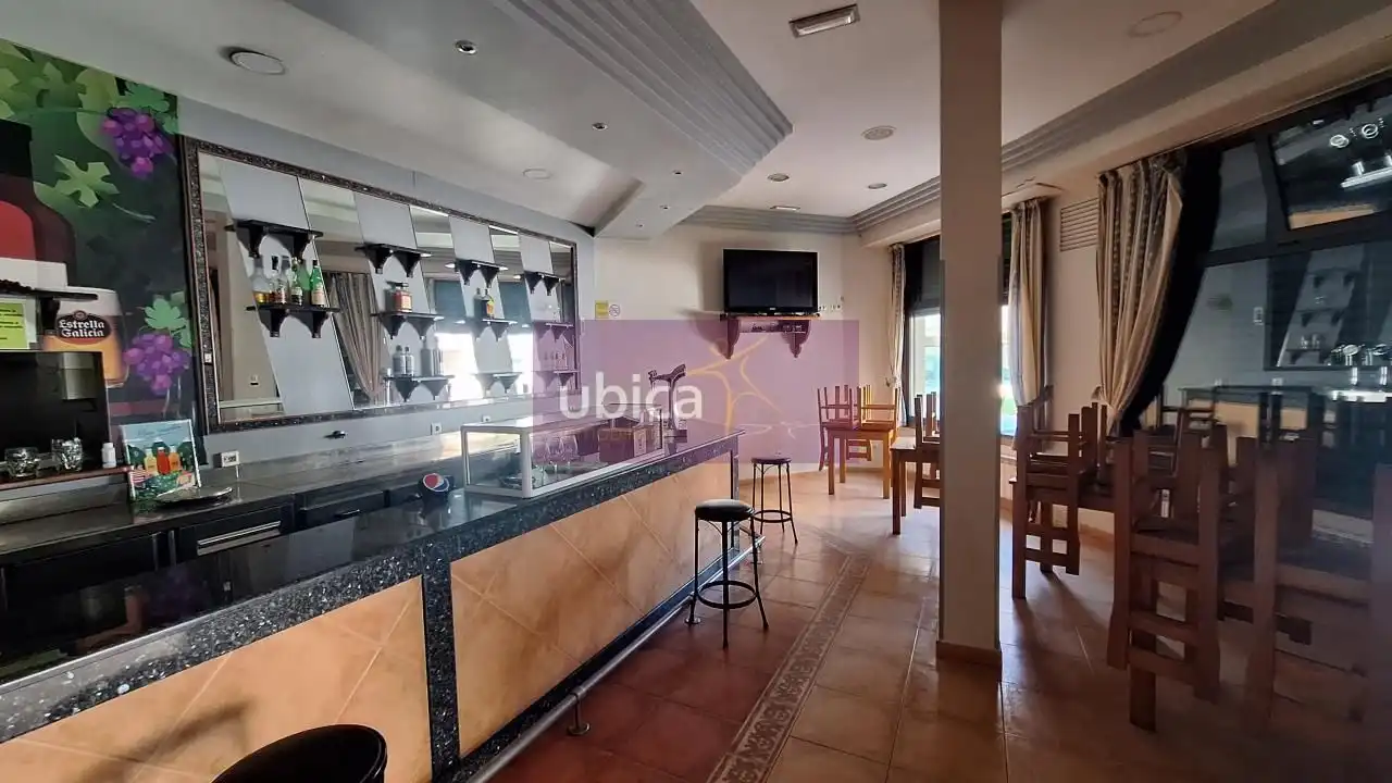 Local comercial en venta en Salceda de Caselas, imagen 2
