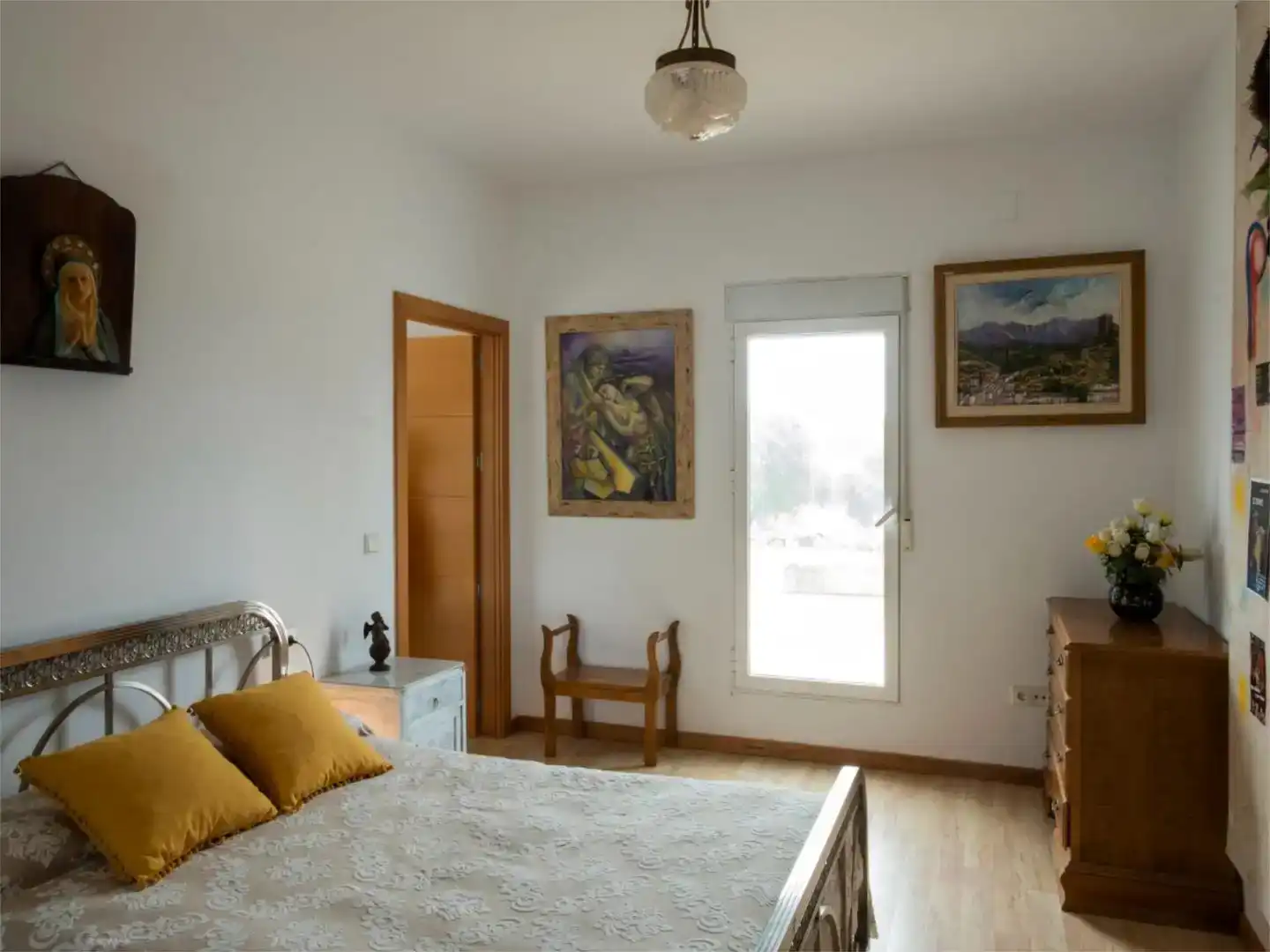 Dormitori de Casa o xalet en venda en Peal de Becerro amb Aire condicionat, Jardí privat i Parquet