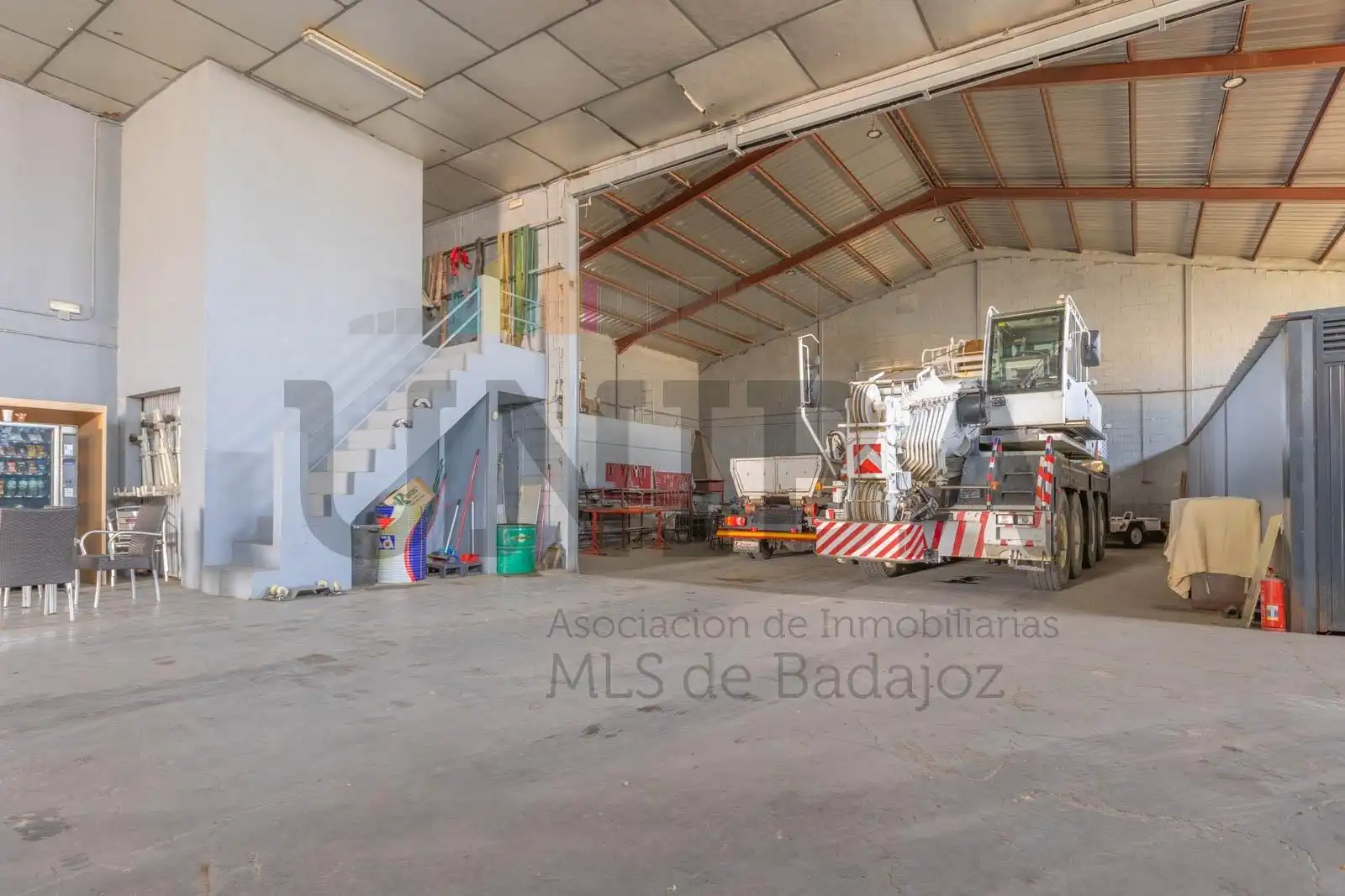 Nau industrial en venda en Badajoz