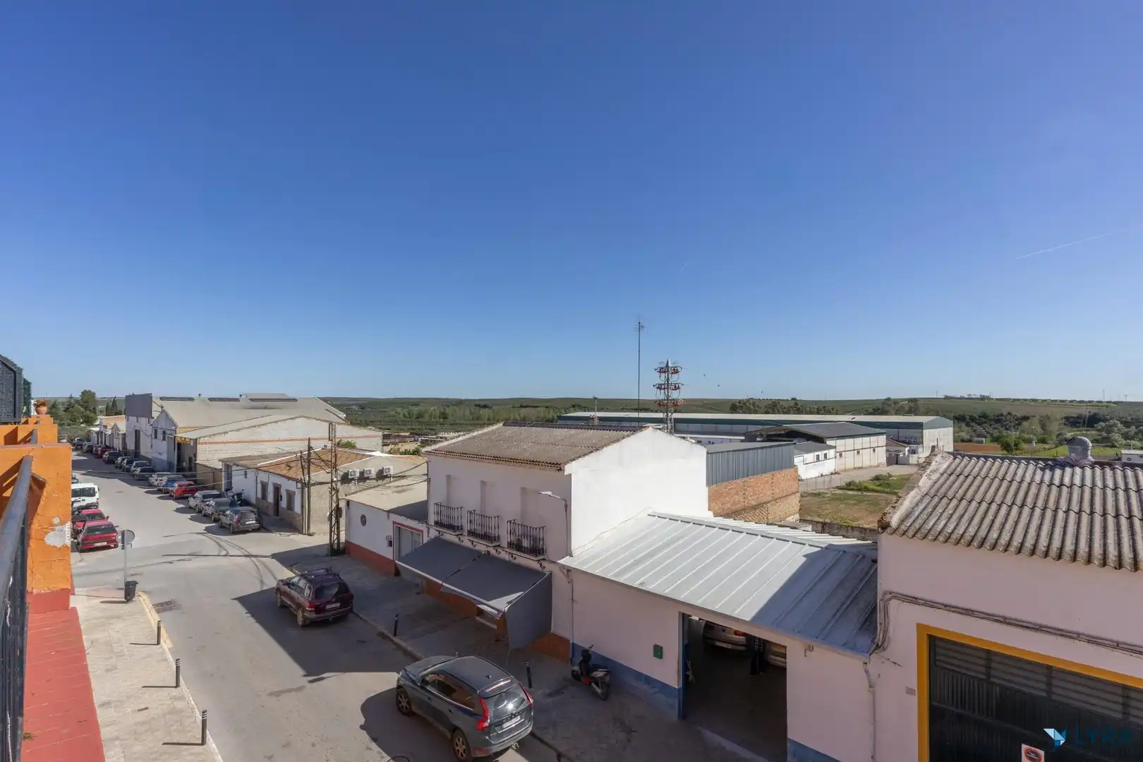 Vista exterior de Dúplex en venta en Pilas con Terraza