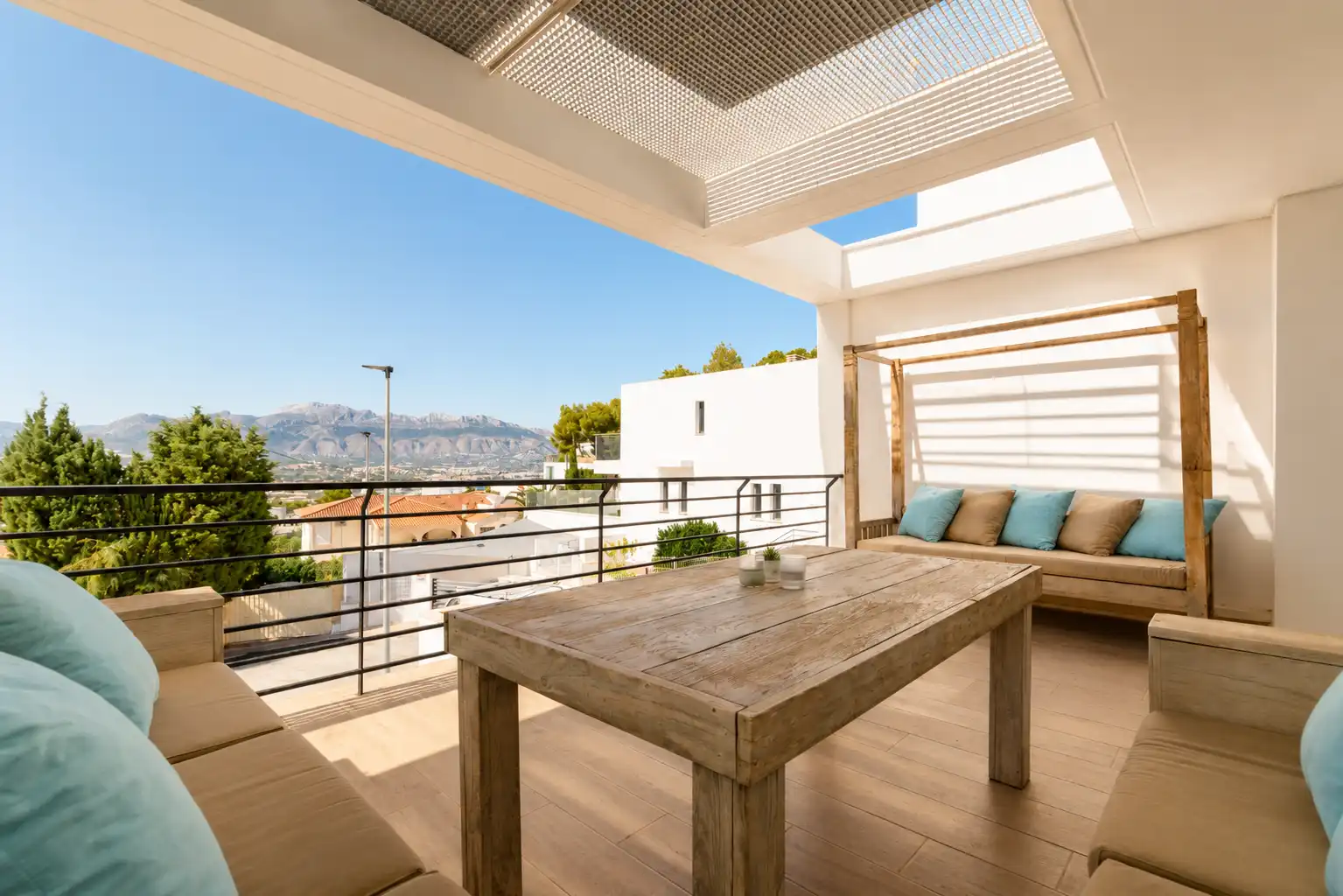 Terraza de Casa o chalet en venta en L'Alfàs del Pi con Terraza y Piscina comunitaria