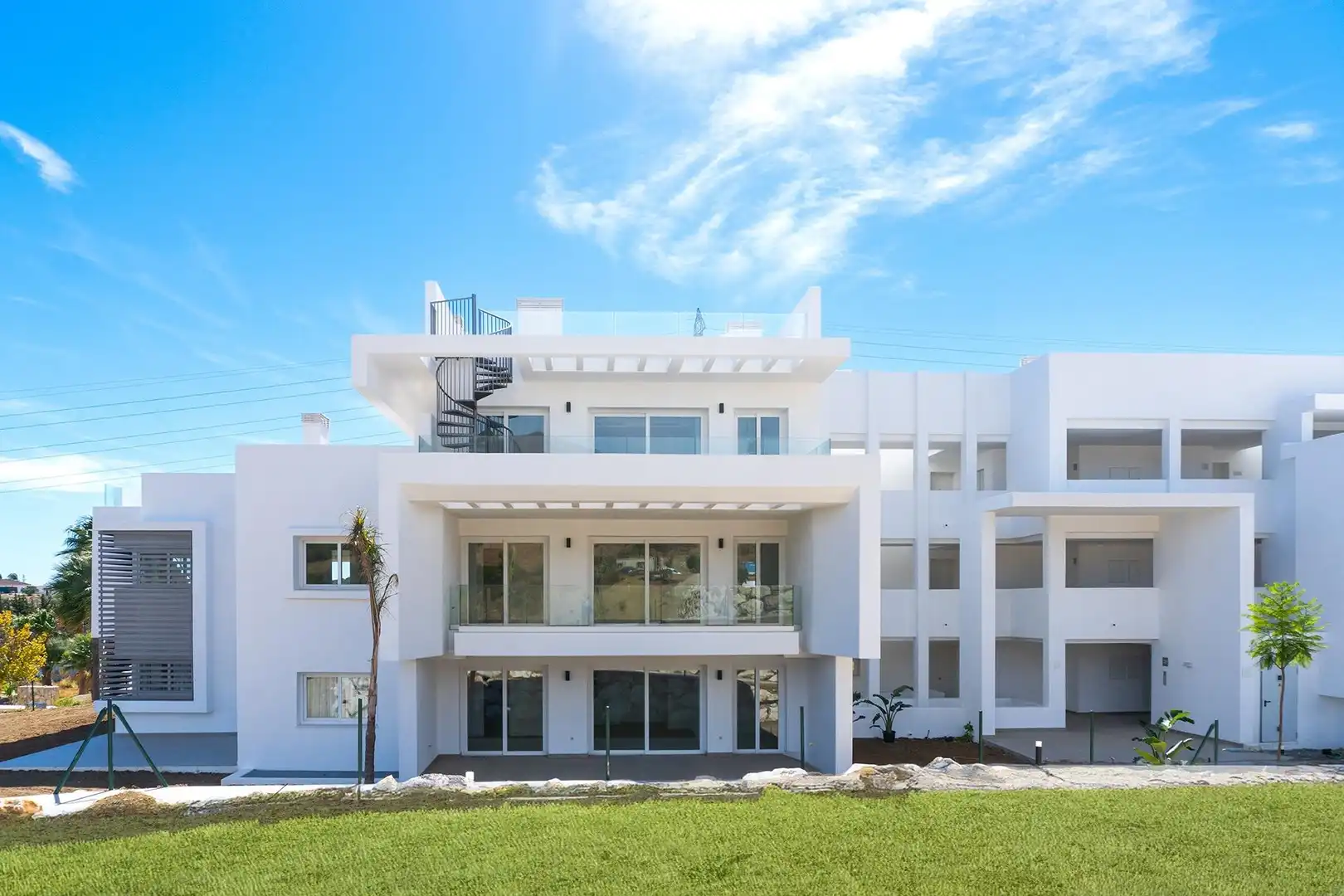 Apartament amb piscina en venda a Casares pueblo, imagen 4