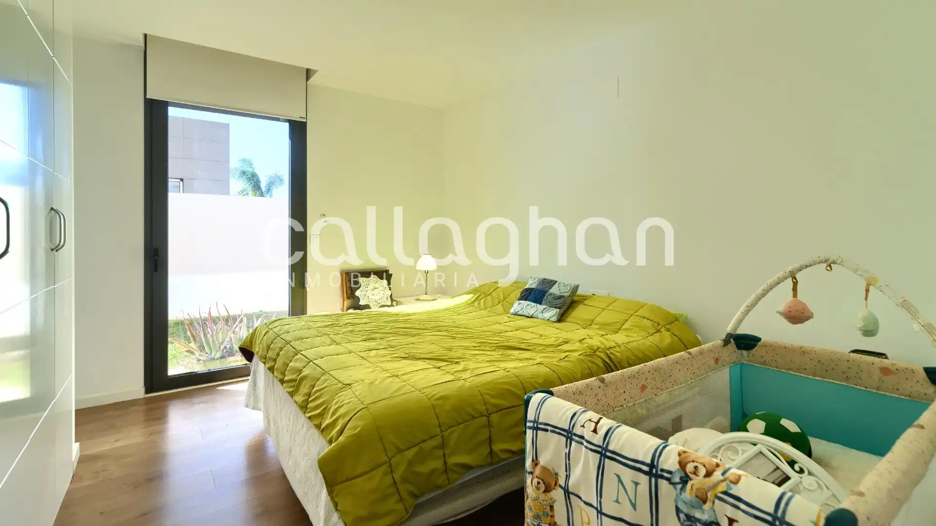 Bedroom of Houses for sale in L'Eliana  with Air Conditioner, Heating and Private garden