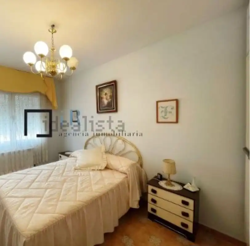 Habitación de Finca rústica en venta en Los Navalucillos con Calefacción, Terraza y Trastero