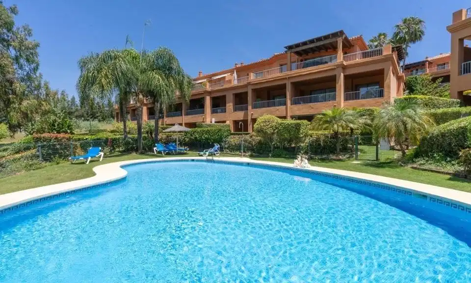 Piso con piscina en venta en Pico de Alcazaba 21, imagen 59