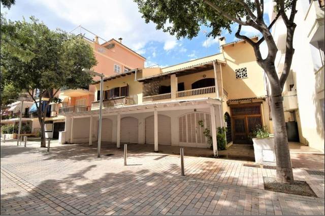 Edificio en Venta en Cala Millor