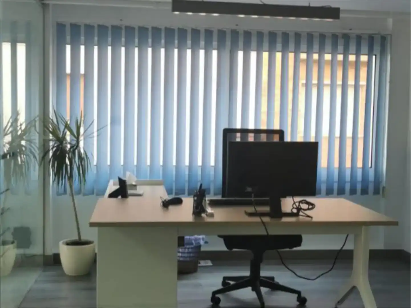 Local de alquiler en Premià de Mar con Aire acondicionado, Parquet y Amueblado