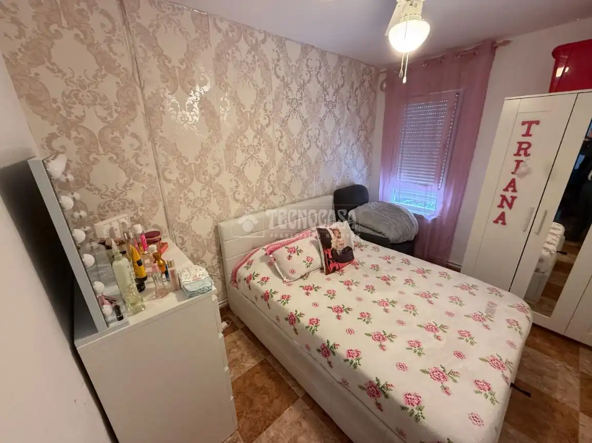 Bedroom of Flat for sale in Guadalajara  with Air Conditioner, Heating and Balcony