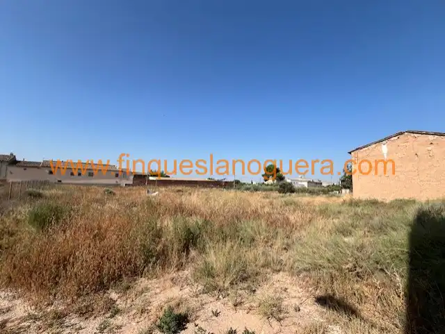 Terreny residencial en venda a Bellcaire d'Urgell, imagen 3