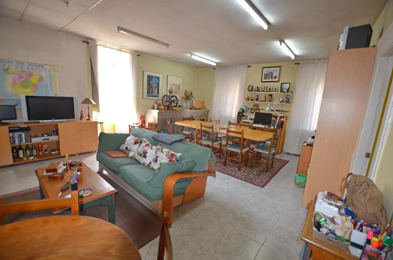 Sala de estar de Casa adosada en venta en Mondariz-Balneario con Calefacción, Jardín privado y Terraza
