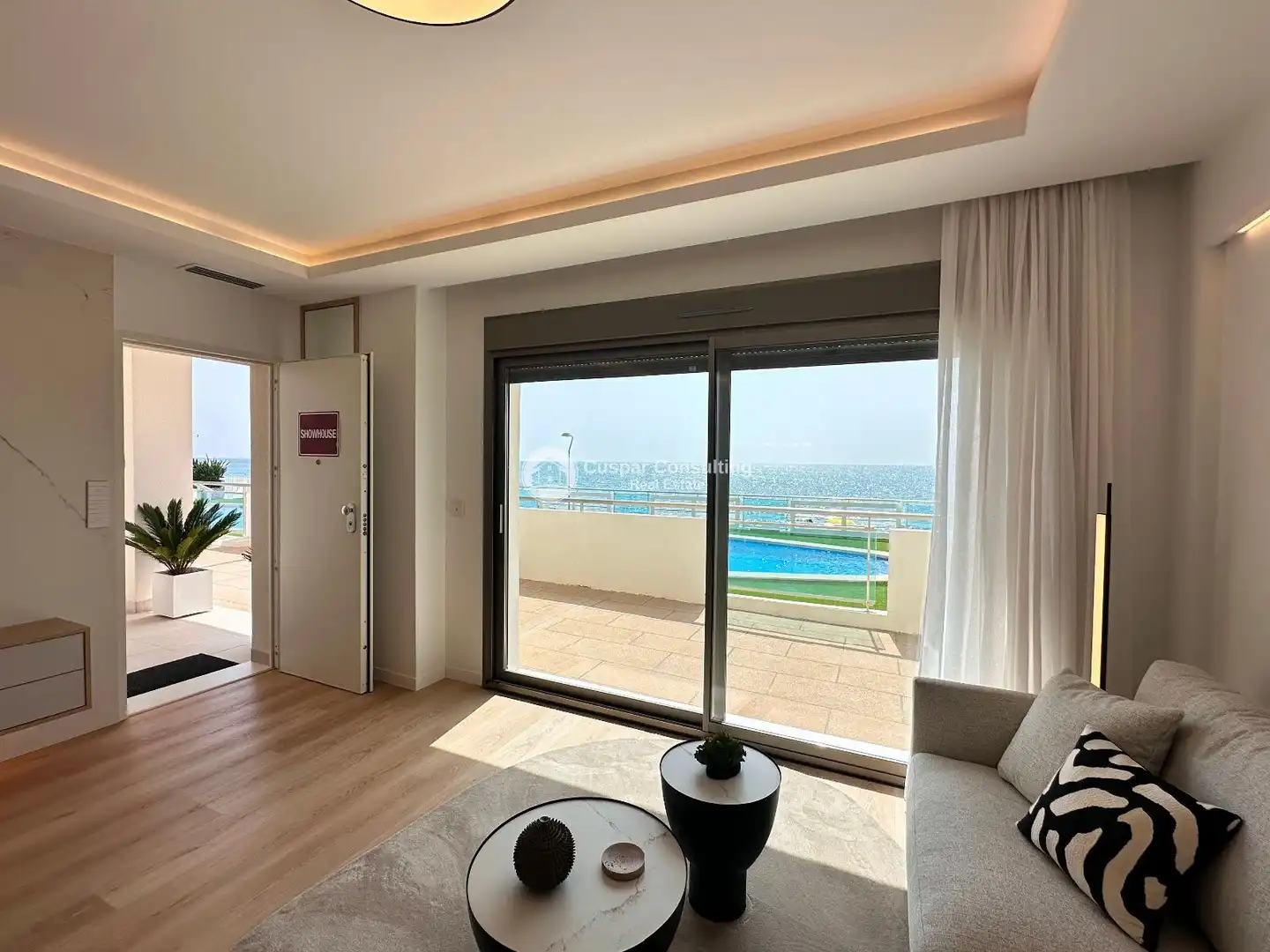 Apartamento con piscina en venta en Gran via de la Manga, imagen 12