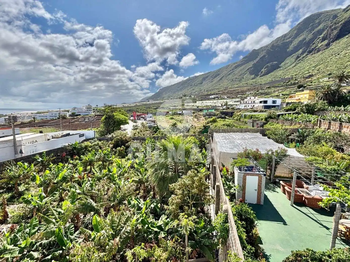 Vista exterior de Finca rústica en venda en Garachico amb Moblat
