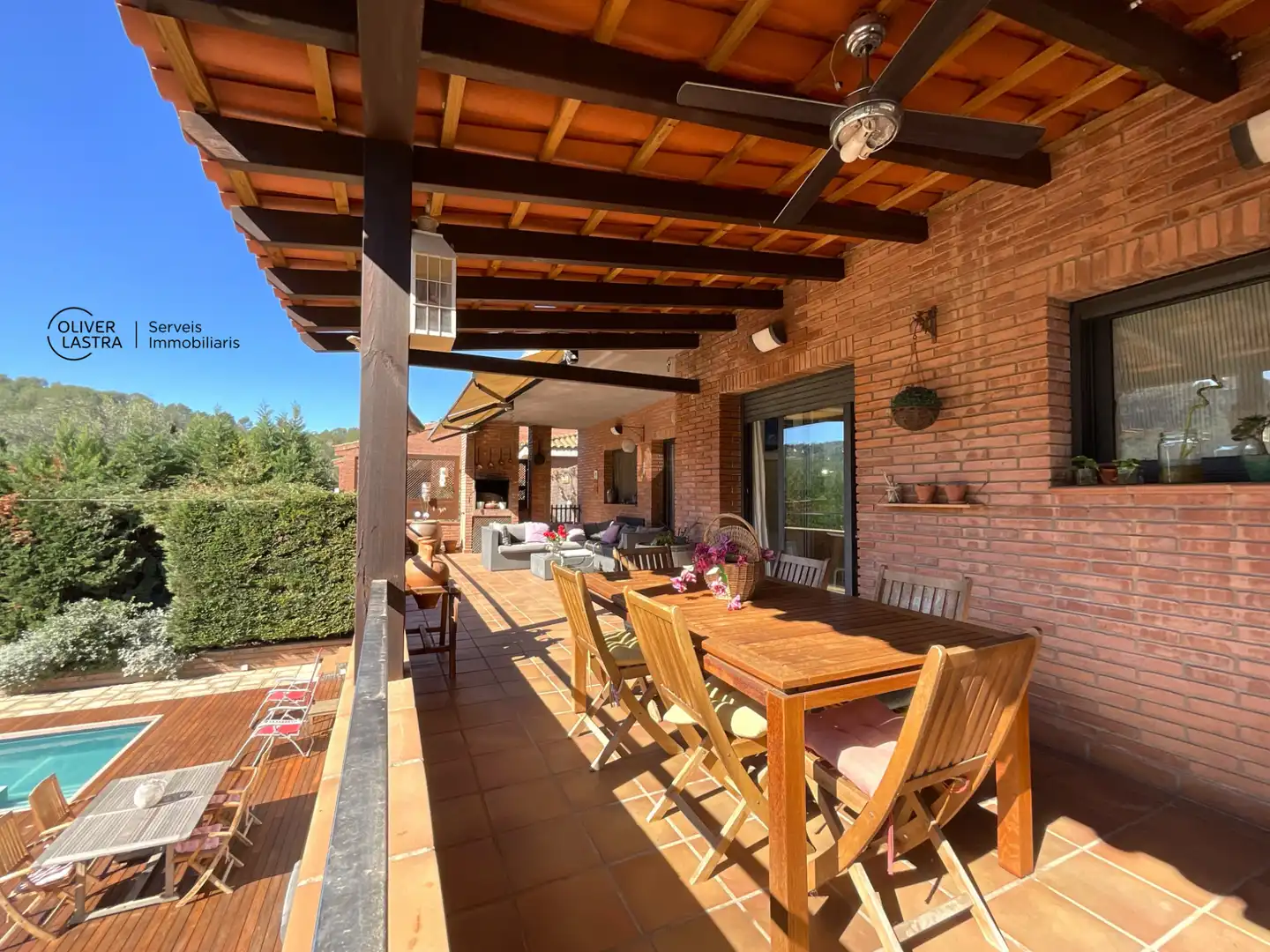 Terraza de Casa o chalet en venta en Corbera de Llobregat con Aire acondicionado, Calefacción y Jardín privado