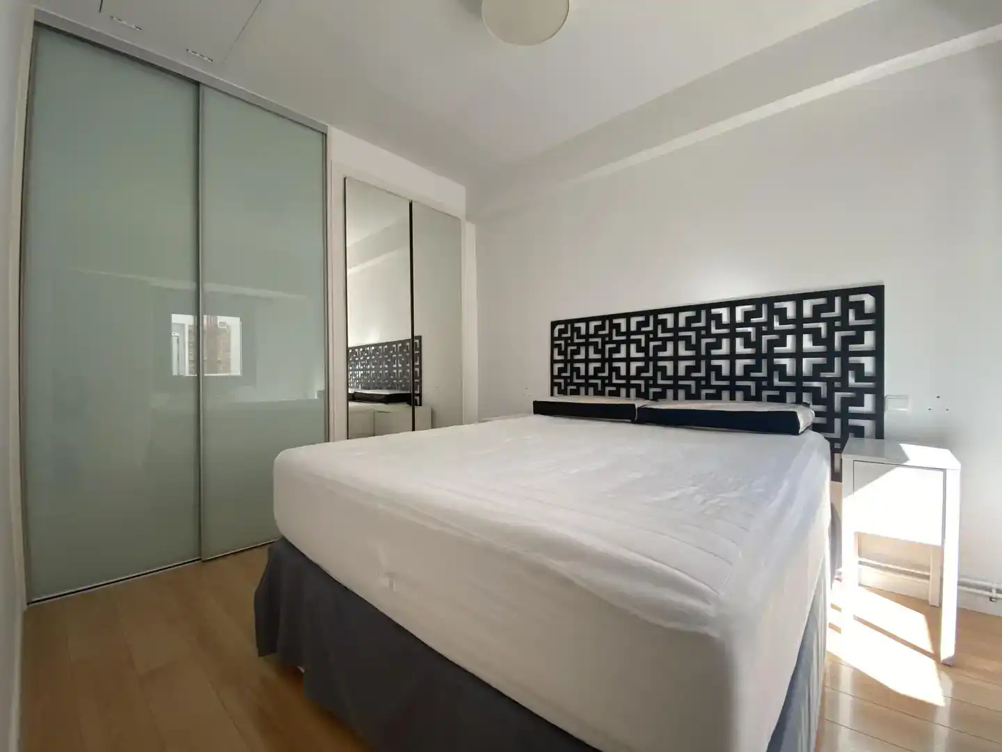Schlafzimmer von Dachboden zum Verkauf in Valladolid Capital mit Klimaanlage