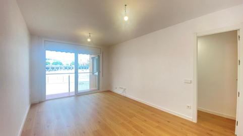 Foto 3 von Wohnung zum Verkauf in  Constitucio, La Bordeta,  Barcelona Capital