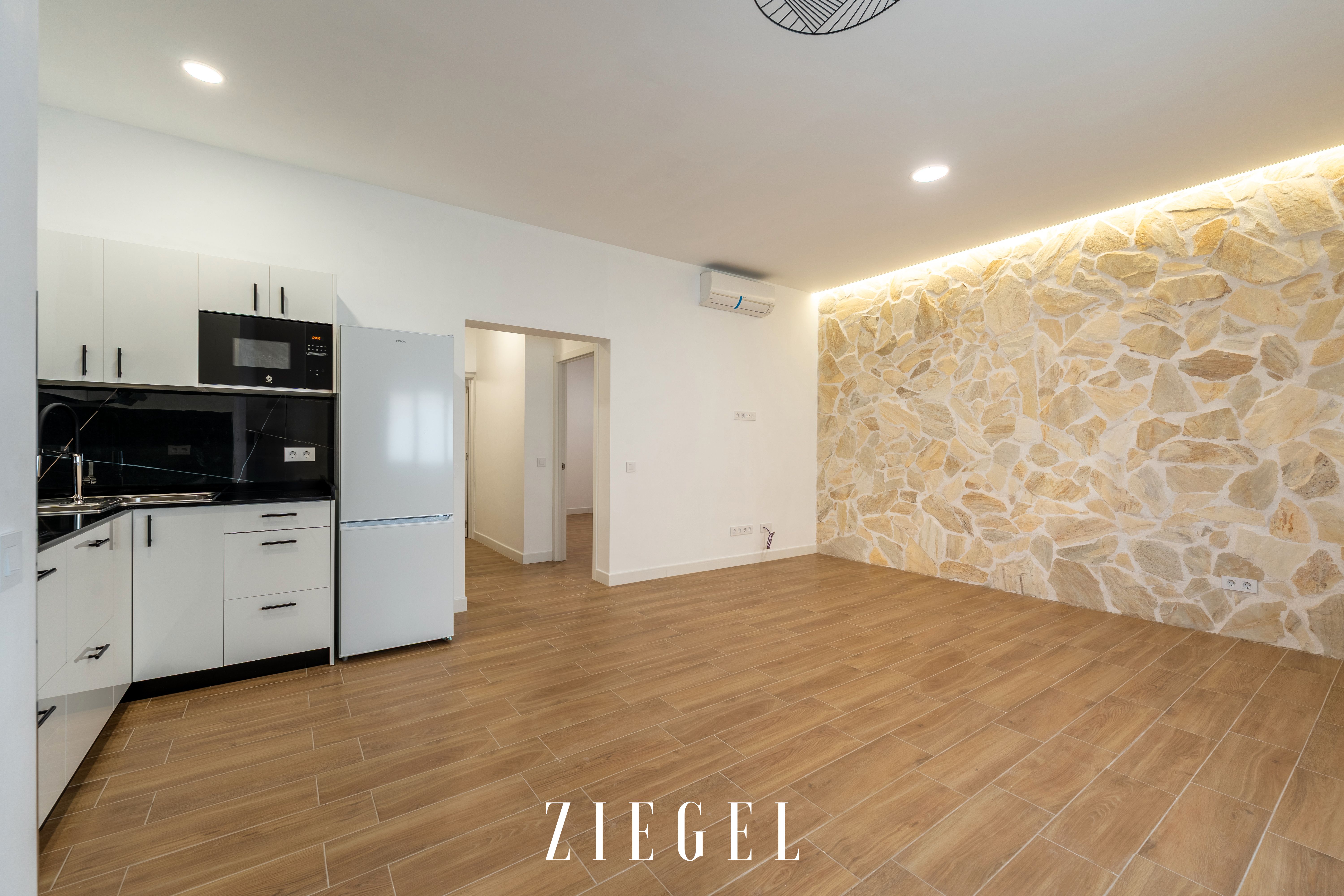 Living room of Flat for sale in Las Palmas de Gran Canaria  with Air Conditioner