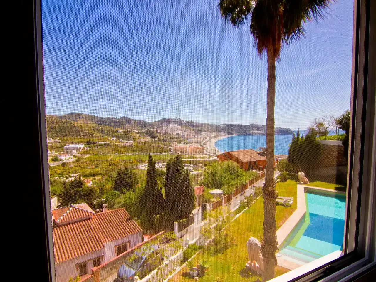Vista exterior de Piso en venta en La Herradura