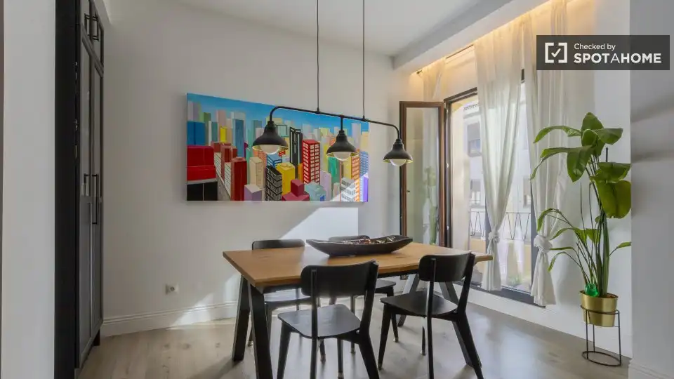 Flat with terrace to rent in L'Eixample, imagen 4