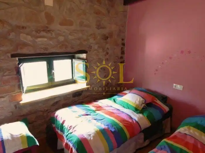 Habitación de Casa o chalet en venta en Boca de Huérgano con Calefacción, Jardín privado y Parquet