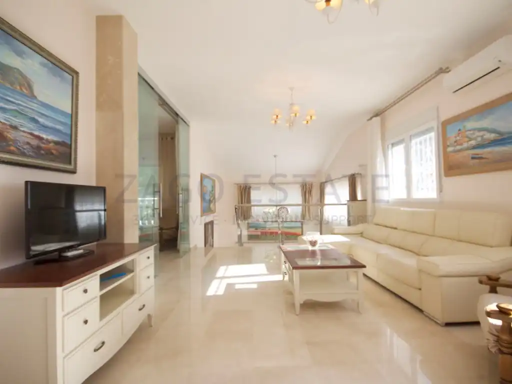 Sala de estar de Casa o chalet en venta en Altea con Piscina y Amueblado
