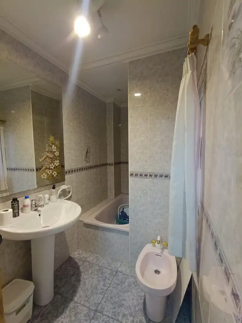 Baño de Planta baja en venta en Petrer con Aire acondicionado