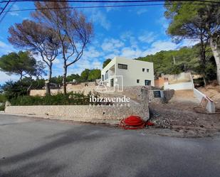 Vista exterior de Casa o xalet en venda en Santa Eulària des Riu amb Aire condicionat, Calefacció i Terrassa