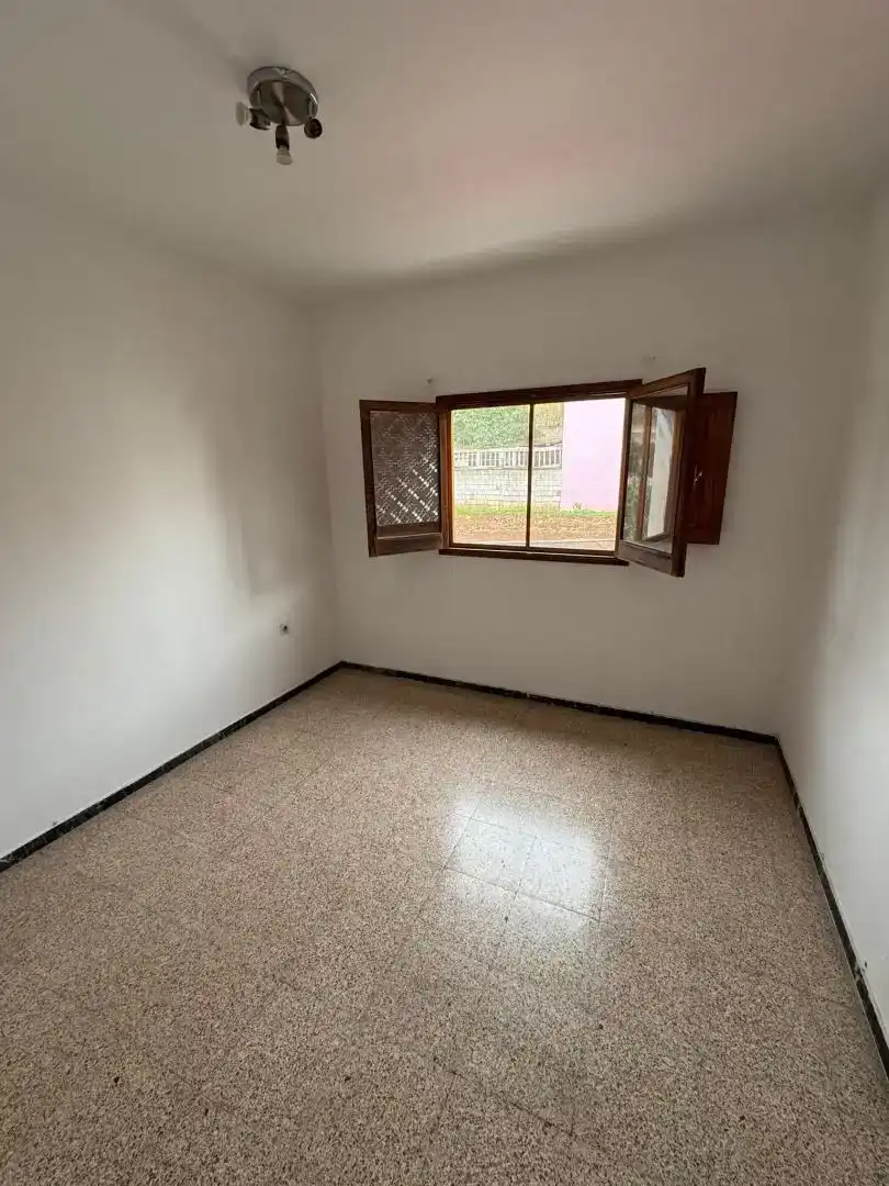 Habitación de Casa adosada en venta en Teror con Balcón