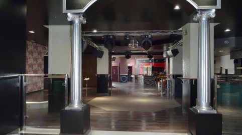 Amplio local de 380 metros habilitado como discoteca en el pueblo de Cómpeta, tiene 3 barras, varias zonas de distintos ambientes, imatge 4