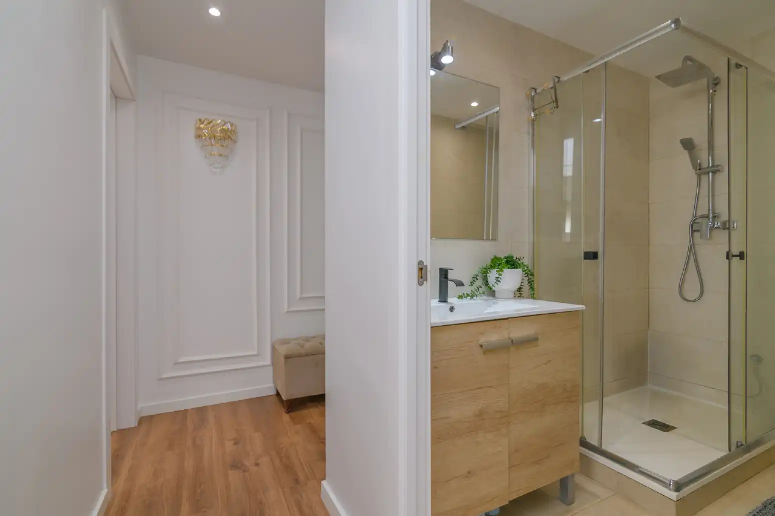 Baño de Piso en venta en Viladecans con Aire acondicionado y Parquet