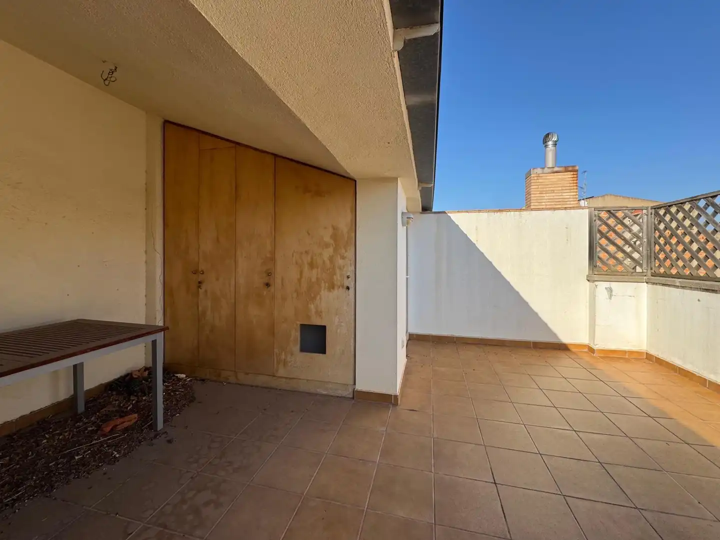 Balcony of Attic for sale in Figueres  with Air Conditioner, Heating and Terrace