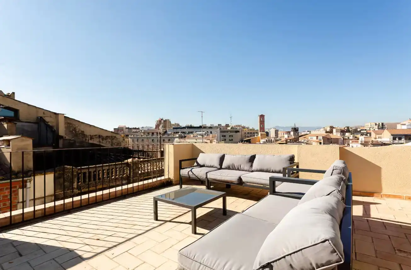 Terrasse von Wohnungen zur Miete in Girona mit Klimaanlage, Heizung und Parkett